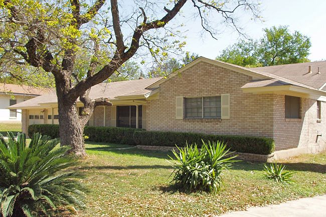1st image of 8706 Dudley Dr