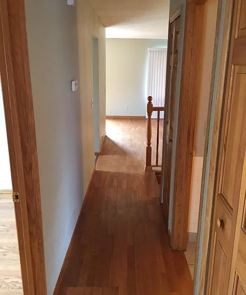 3554 Independence Ave N — Photo 10