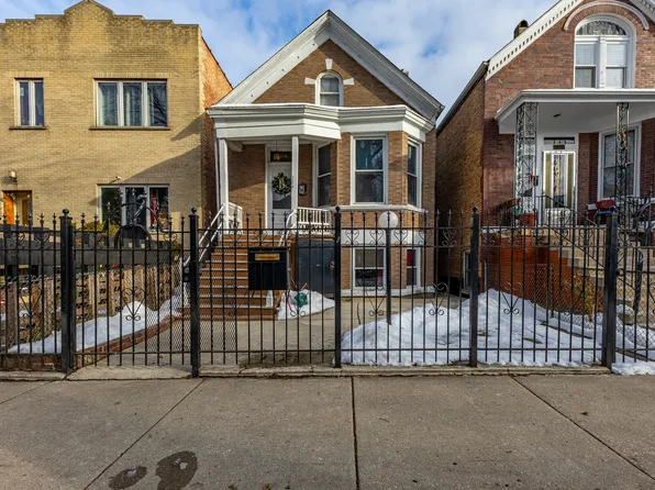 (undisclosed Address), Chicago, IL 60623