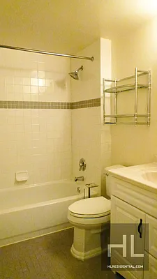 Rented by Highline Residential | media 54