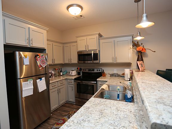 2nd image of 219 Herschel Dr APT B