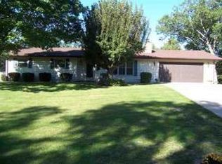 9018 141st St W, Taylor Ridge, IL 61284