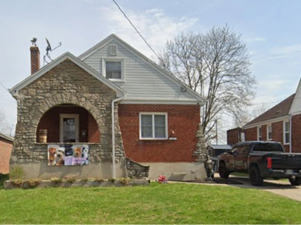 5216 Relluk Dr