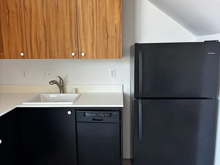3684 Alabama St — Photo 10