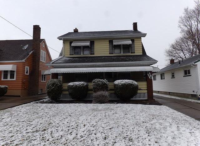 1st image of 826 E Avondale Ave