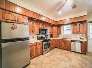 205 Spring Mill Ave, Conshohocken, PA 19428