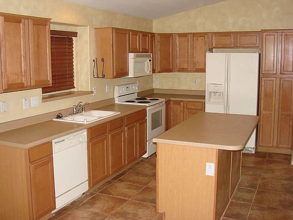 2nd image of 4409 E Indian Wells Dr