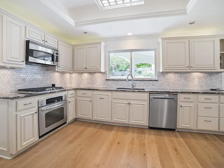 1702 Crested Butte Dr — Photo 4