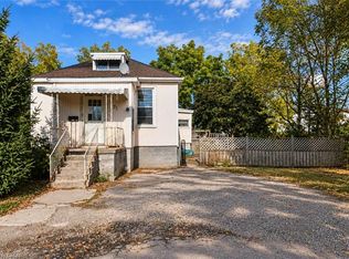 71 Dennis St, Strathroy Caradoc, ON N7G3L4