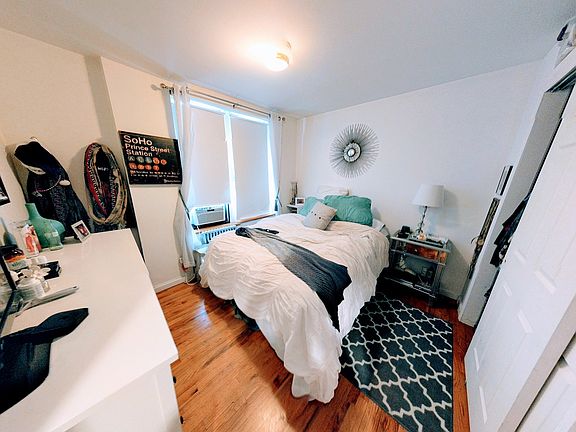 3rd image of 299 E 11th St APT 1A