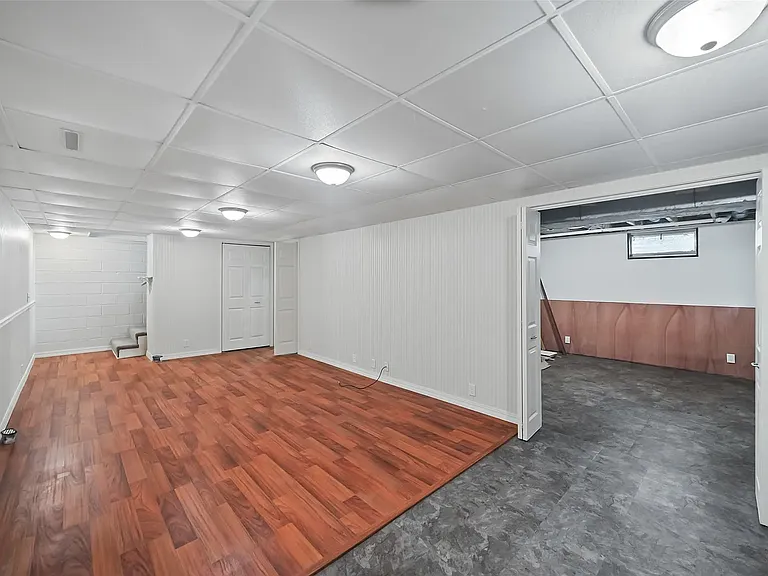 includes a gym room