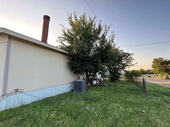 5th image of 605 E Chappel Rd