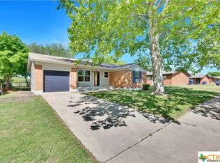 612 W Ave E, Copperas Cove, TX 76522