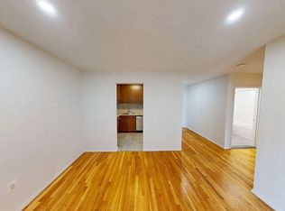 284 Mott St APT 4P, New York, NY 10012