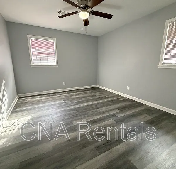 270 Kimberly Way — Photo 8