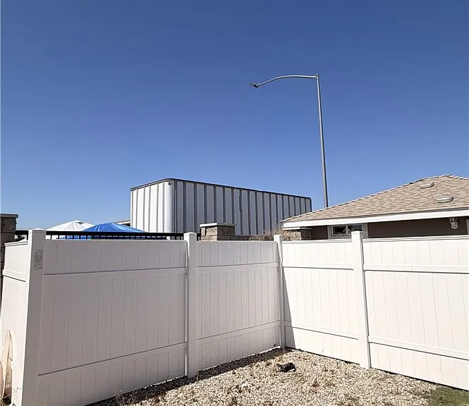 18623 Orange St — Photo 11