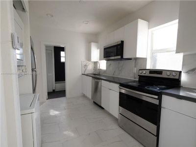 2272 NW 2nd St, Miami, FL, 33125