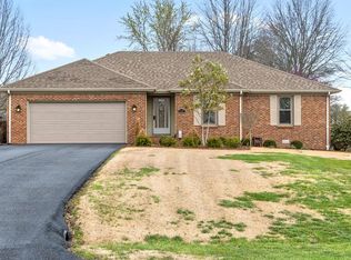 1107 Bark Ridge Cir, Hopkinsville, KY 42240