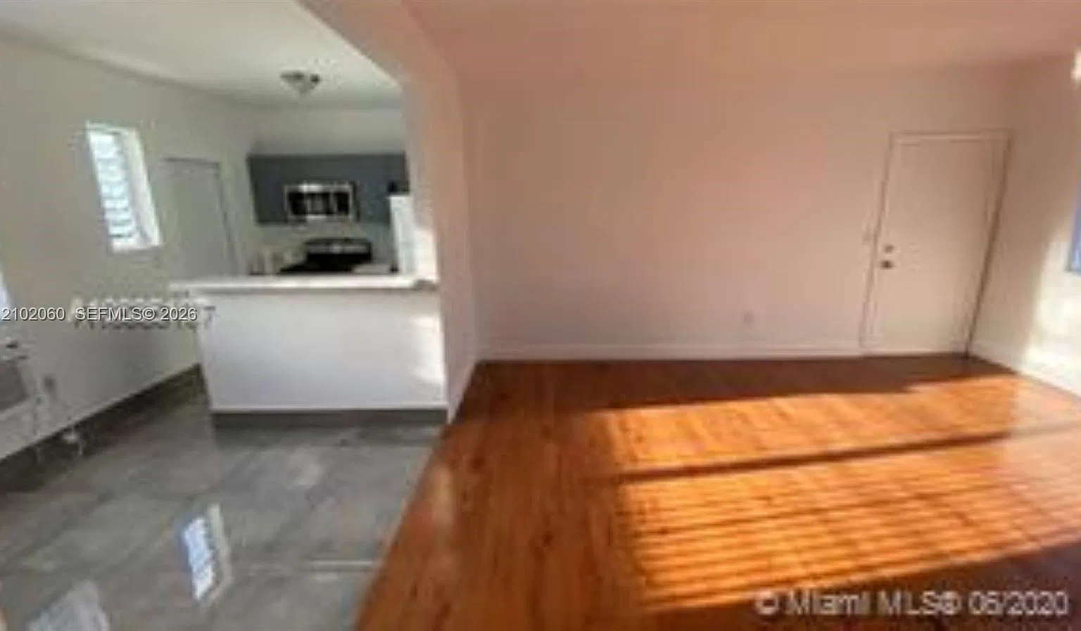 Biscayne Bch Sub — Photo 1