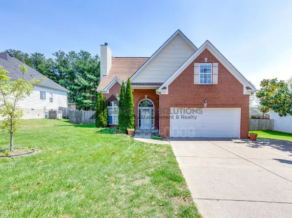 2104 Loudenslager Dr, Thompsons Station, TN 37179