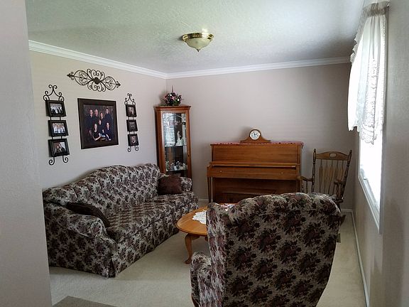3rd image of 51 S Fremont Ave