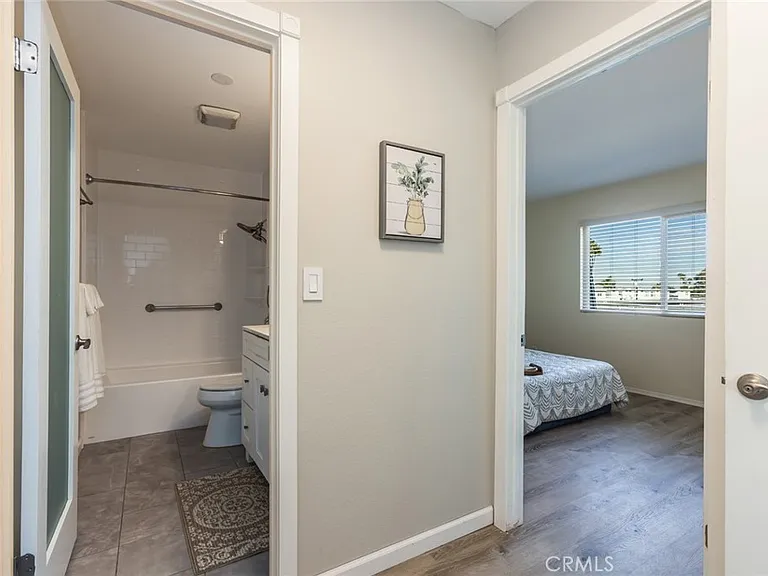 26015 Narbonne Ave #14 — Photo 11