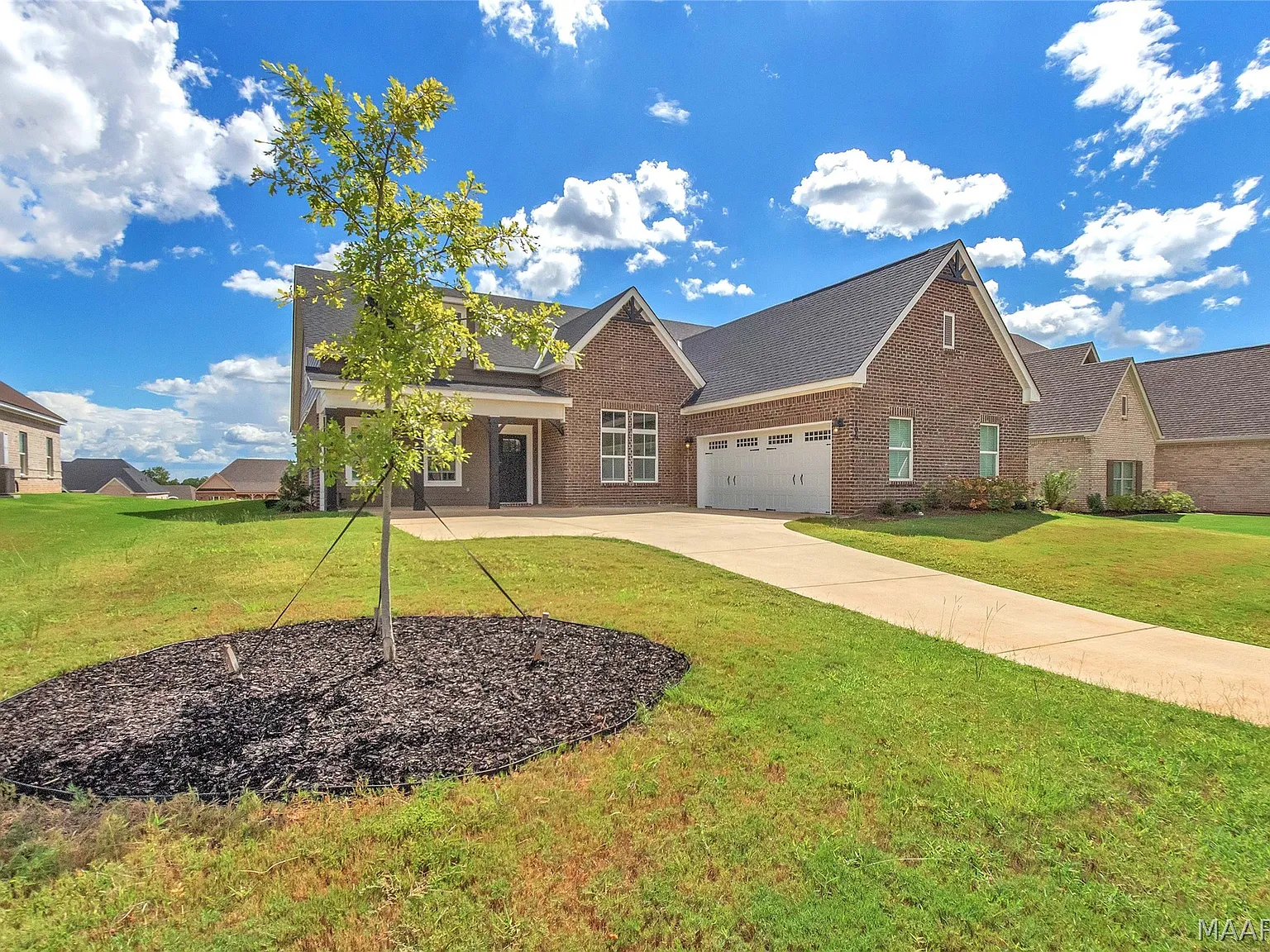 4 bed, 4.5 bath, 3094 sqft, $3,000 — Photo 2
