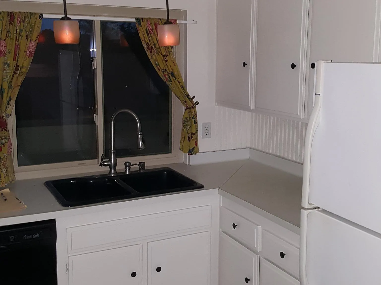 2 bed, 1233 sqft, $3,500 — Photo 1