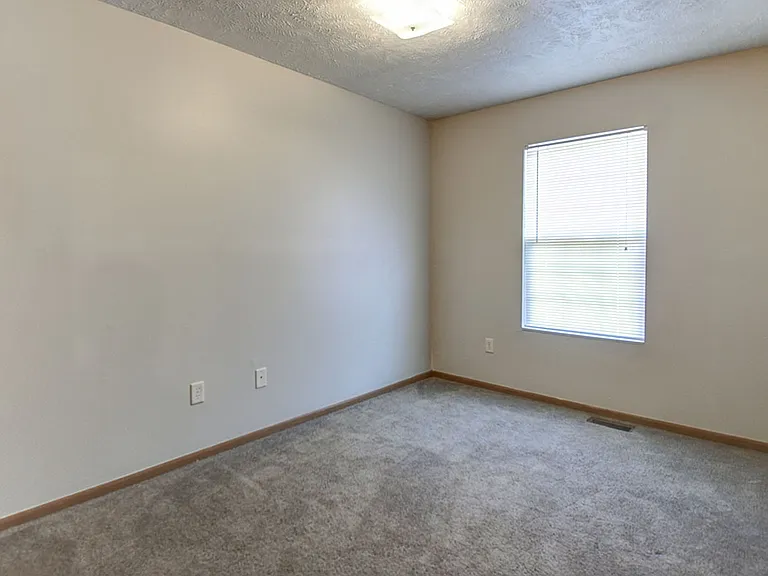 Floor plan 2 bedroom
