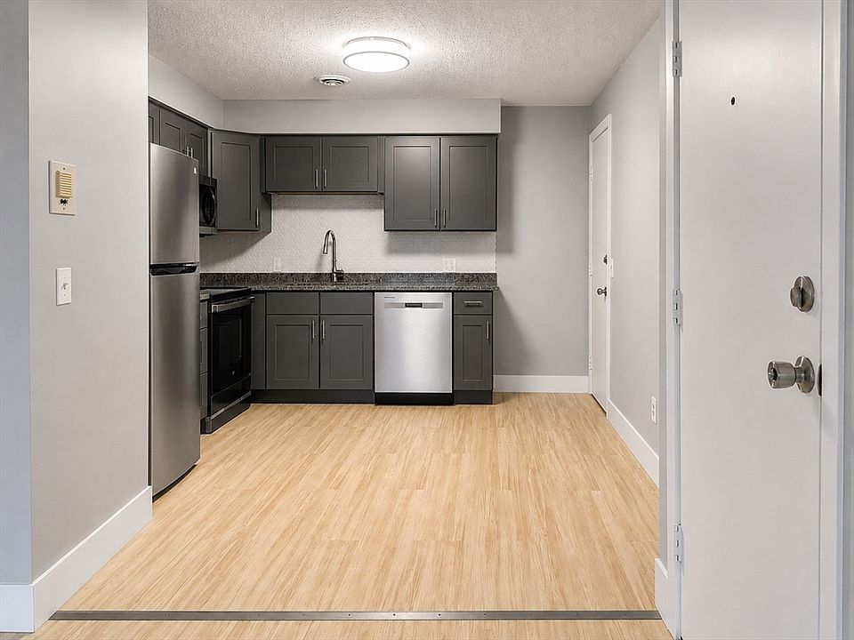 1st image of 244 Mount Vernon St APT 9