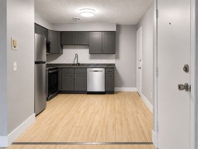 244 Mount Vernon St APT 9, Lawrence, MA, 01843