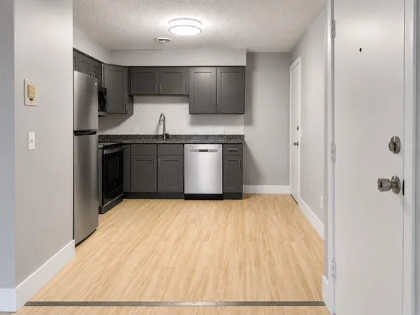 244 Mount Vernon St APT 9, Lawrence, MA 01843