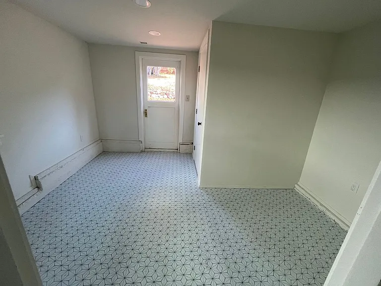 5685 Jordan Ave — Photo 26