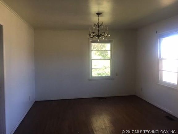 2nd image of 2932 N Lewis Ave