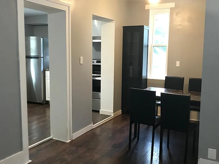 1602 Alabama Ave — Photo 4