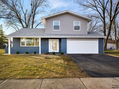 550 Seward St, Roselle, IL, 60172