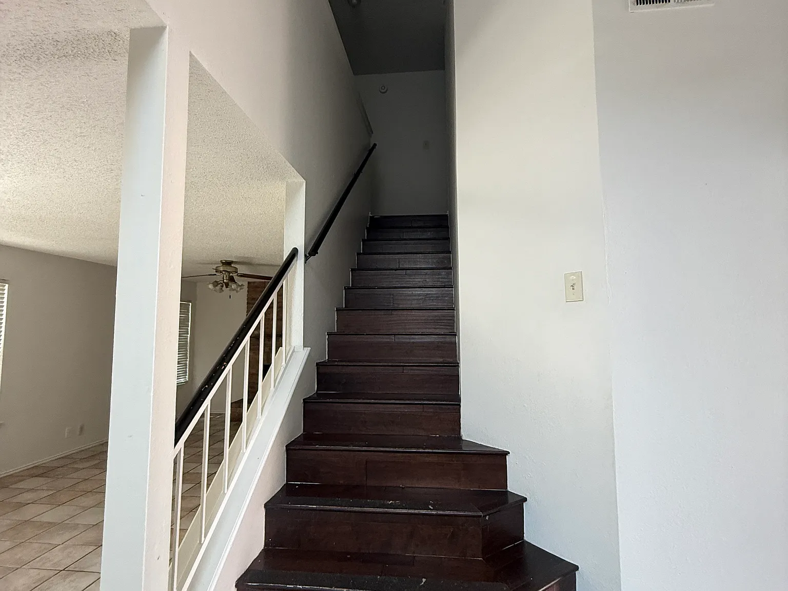 4 bed, 1655 sqft, $1,795 — Photo 3