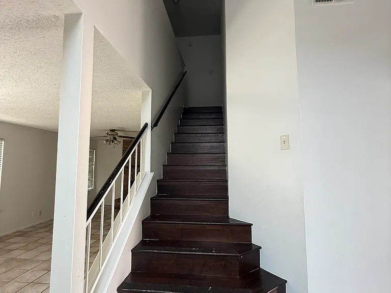 7335 Lazy Trl — Photo 2
