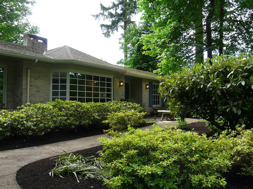 1st image of 311 Monterey Way