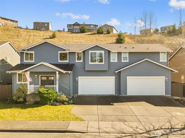 16911 W Hill Drive E, Bonney Lake, WA 98391
