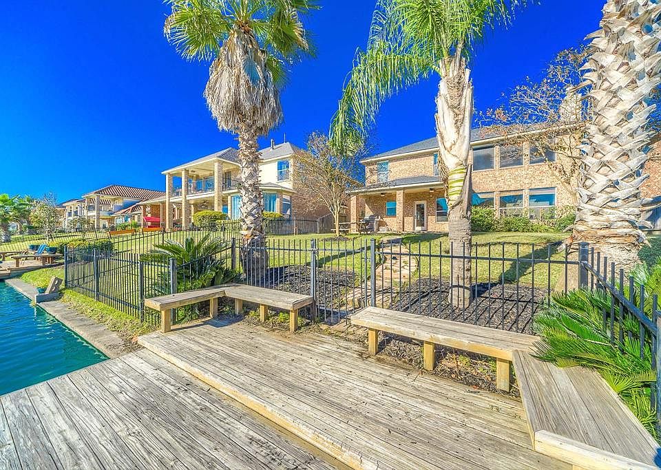 1st image of 18011 Blues Point Dr