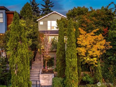 824 30th Avenue, Seattle, WA, 98122