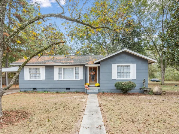 134 W 9th Ave, Petal, MS 39465