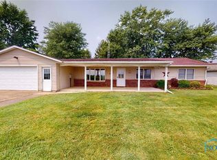 1600 Smith Rd, Fremont, OH 43420