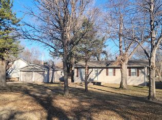 214 N Cedar St, Goddard, KS 67052