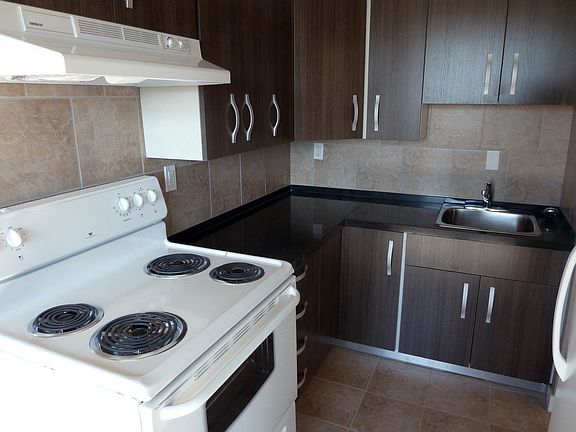 5th image of 1210 Cameron St