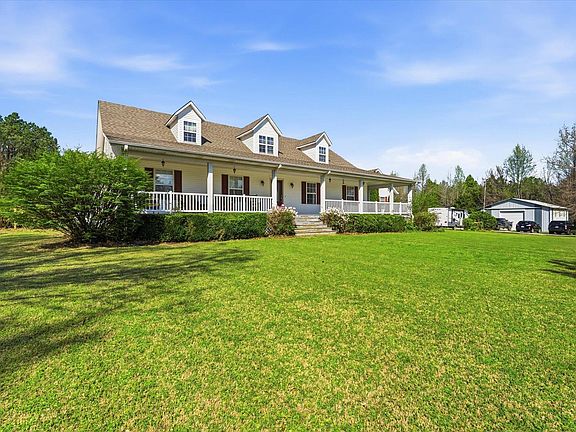4th image of 3012 Mount Carmel Rd