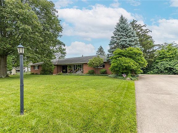 2nd image of 108 Blackwell Dr