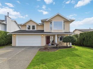 20402 Walnut Cres, Maple Ridge, BC V2X9M9