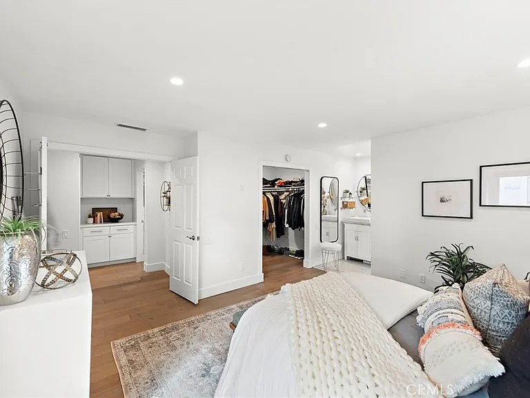 12628 Newport Ave — Photo 18